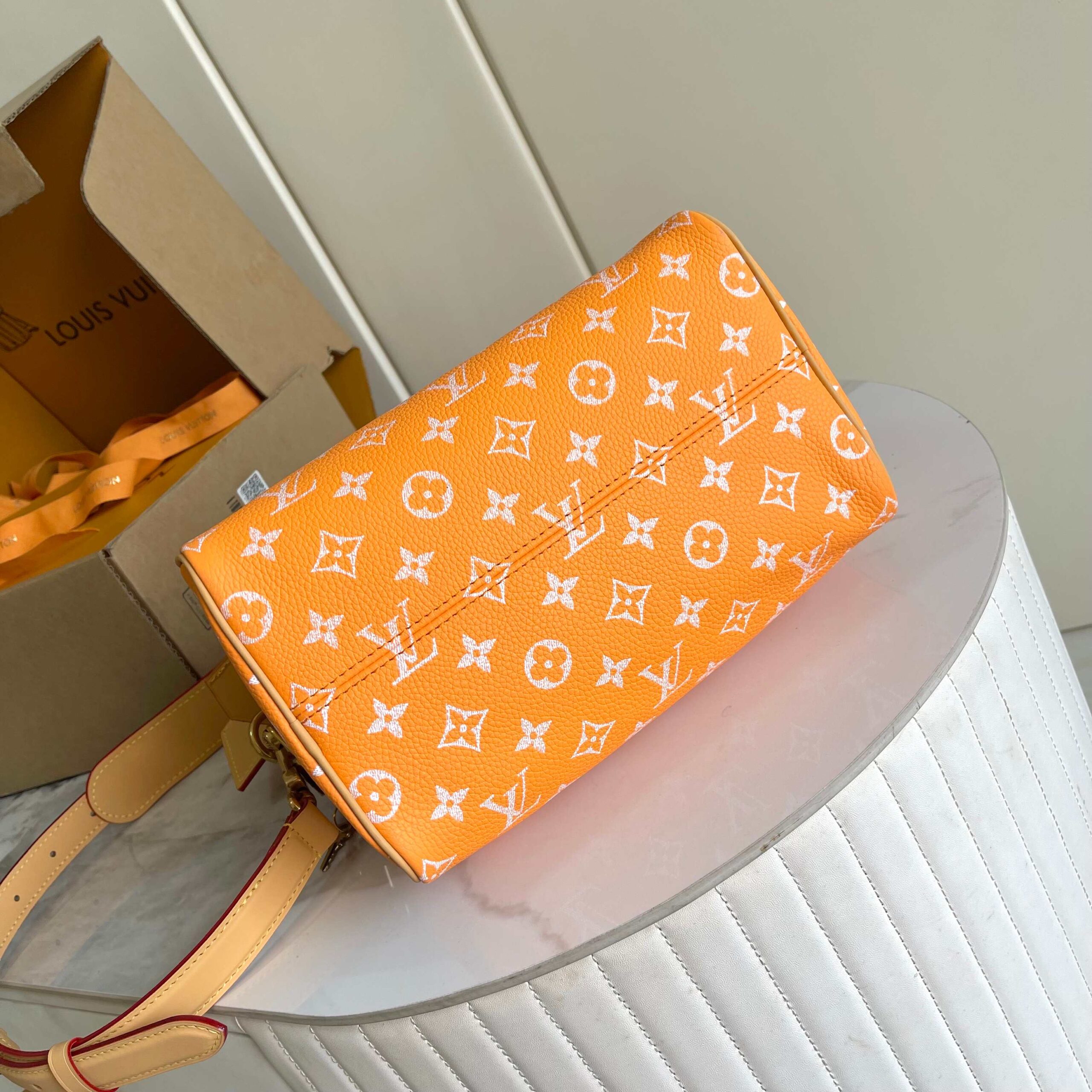 Speedy P9 Bandoulière 25 Monogram Leather Handbag - Image 5
