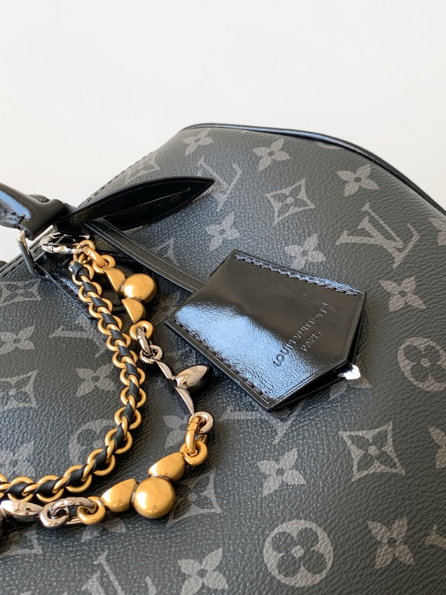 Louis Vuitton Speedy Soft 30 Handbag - Image 5