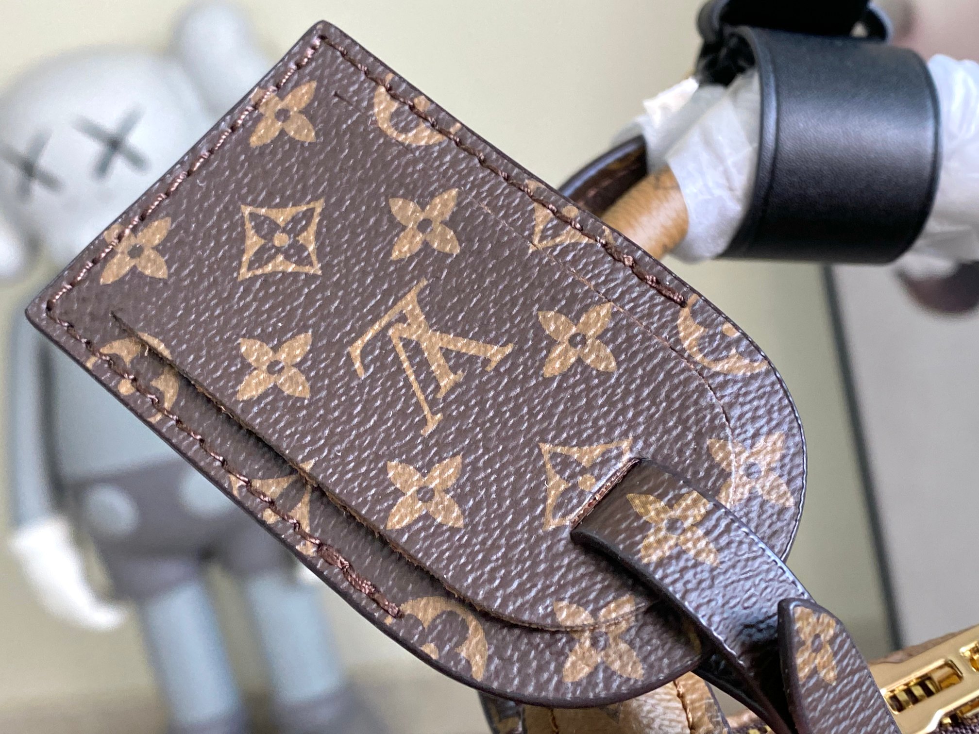 Louis Vuitton Keepall Bandoulière 45 Travel Bag - Image 5
