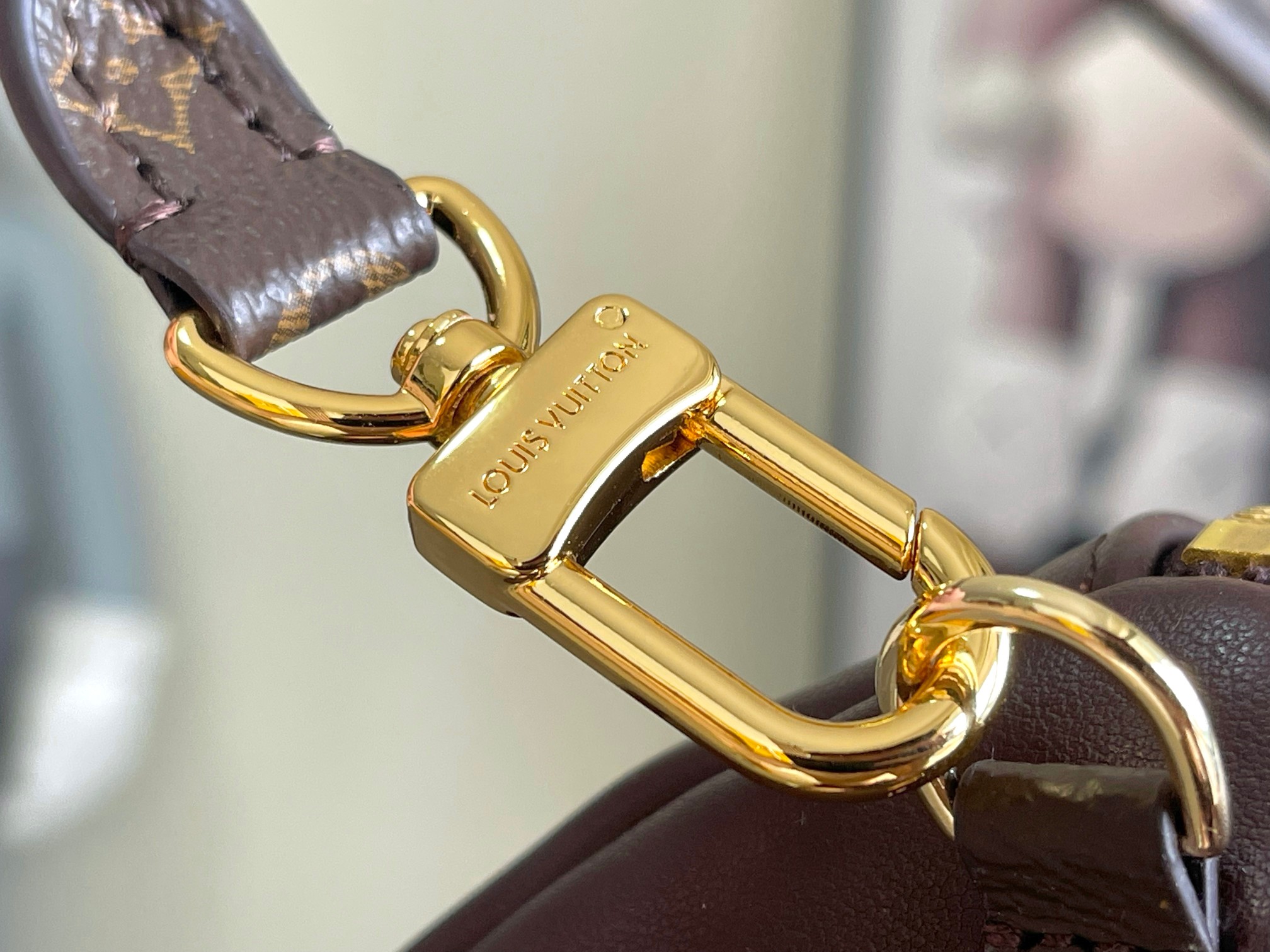 Louis Vuitton Express Travel Keepall Travel Bag M26037 - Image 5