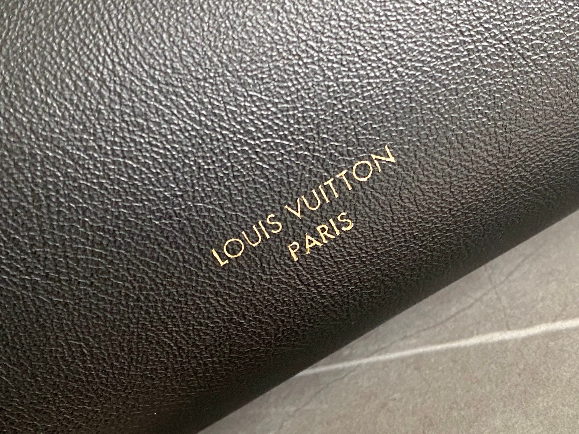 Louis Vuitton Express Travel Keepall Large Travel Bag M26037 - Image 5