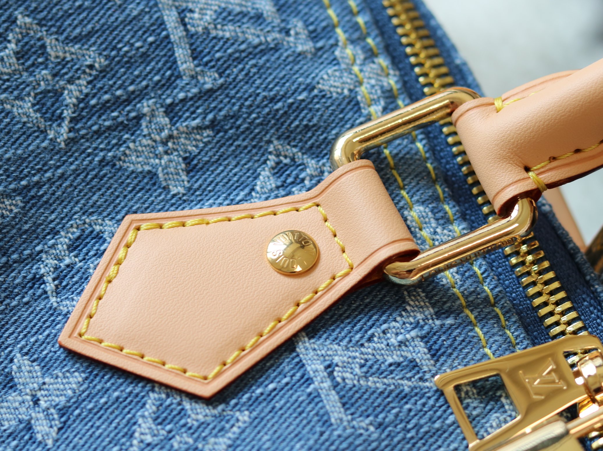Louis Vuitton Speedy Bandouliere 30 Denim Handbag - Image 5