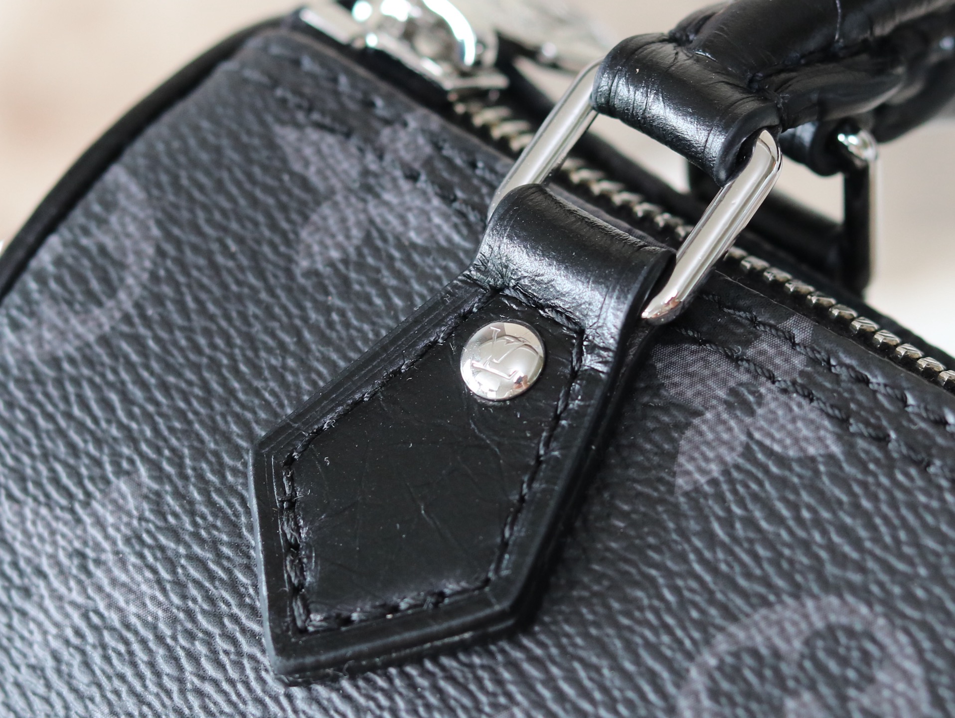 Louis Vuitton Nano Speedy M26573 Crossbody Bag - Image 5