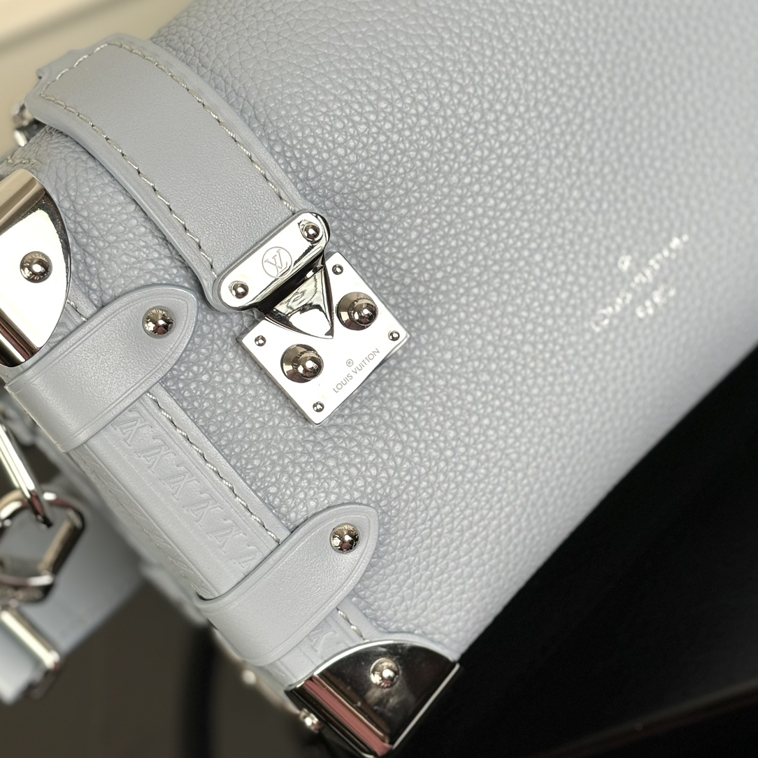 Louis Vuitton Side Trunk Small Handbag M23817 in Blue with Silver Hardware - Image 5