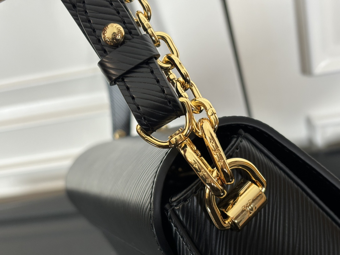 Louis Vuitton Twist West Shoulder Bag - Image 5