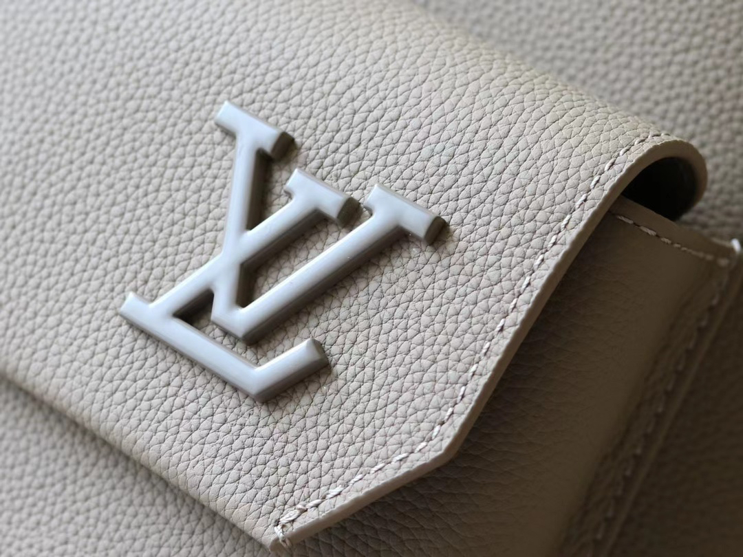 Louis Vuitton Takeoff Backpack M23708 in Apricot Cowhide Leather - Image 5