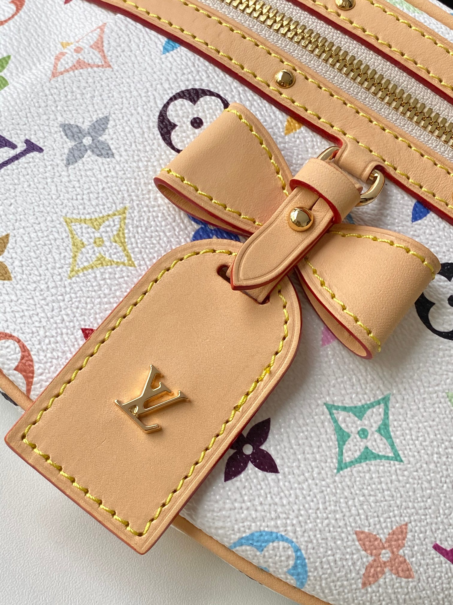 Louis Vuitton High Rise Crossbody Bag M13660 - Image 5