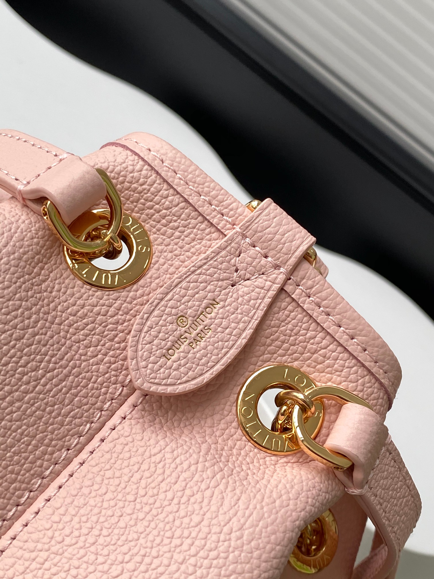 Louis Vuitton Monogram Empreinte Leather Handbag M47209 - Image 5