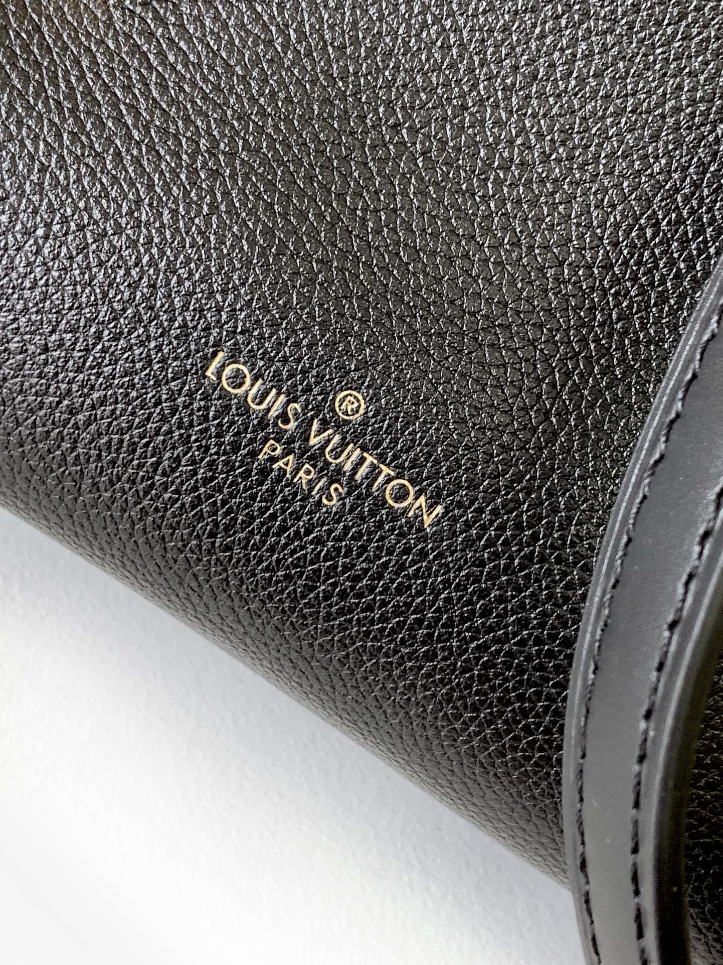 Louis Vuitton Side Trunk Small Handbag - Image 5
