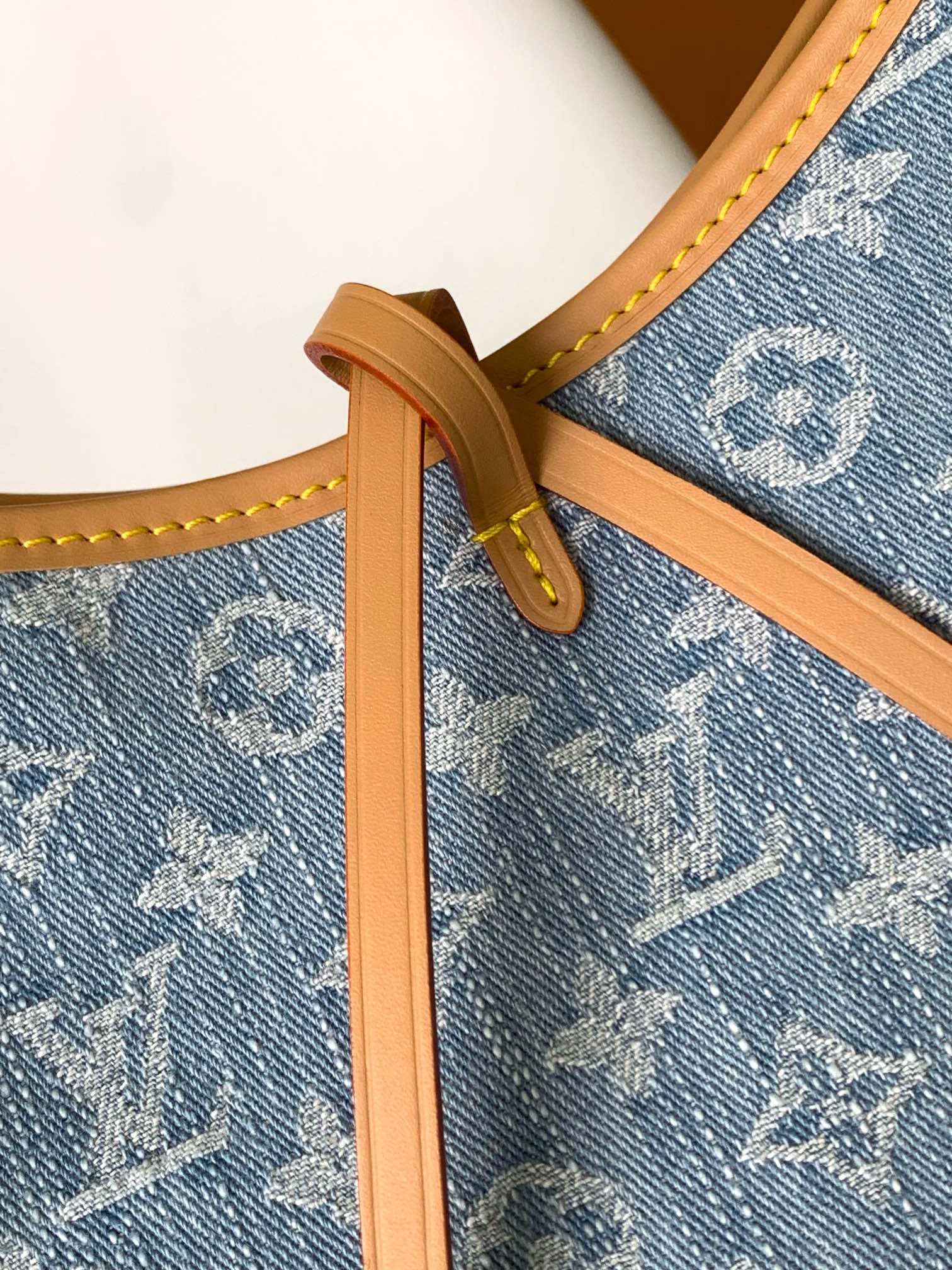 Louis Vuitton CarryAll Small Shoulder Bag in Blue Denim Monogram Canvas - Image 5