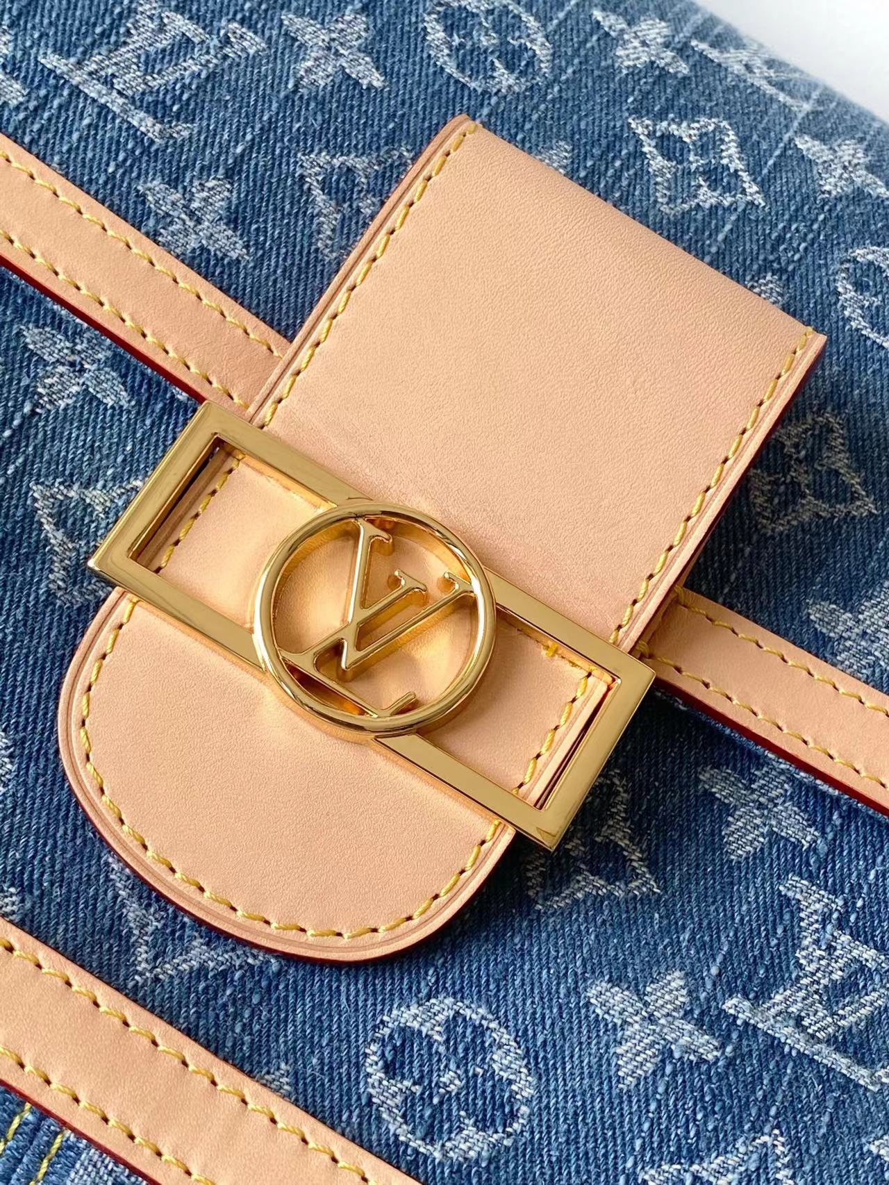 Louis Vuitton x TM Dauphine Soft Large Denim Shoulder Bag - Image 5