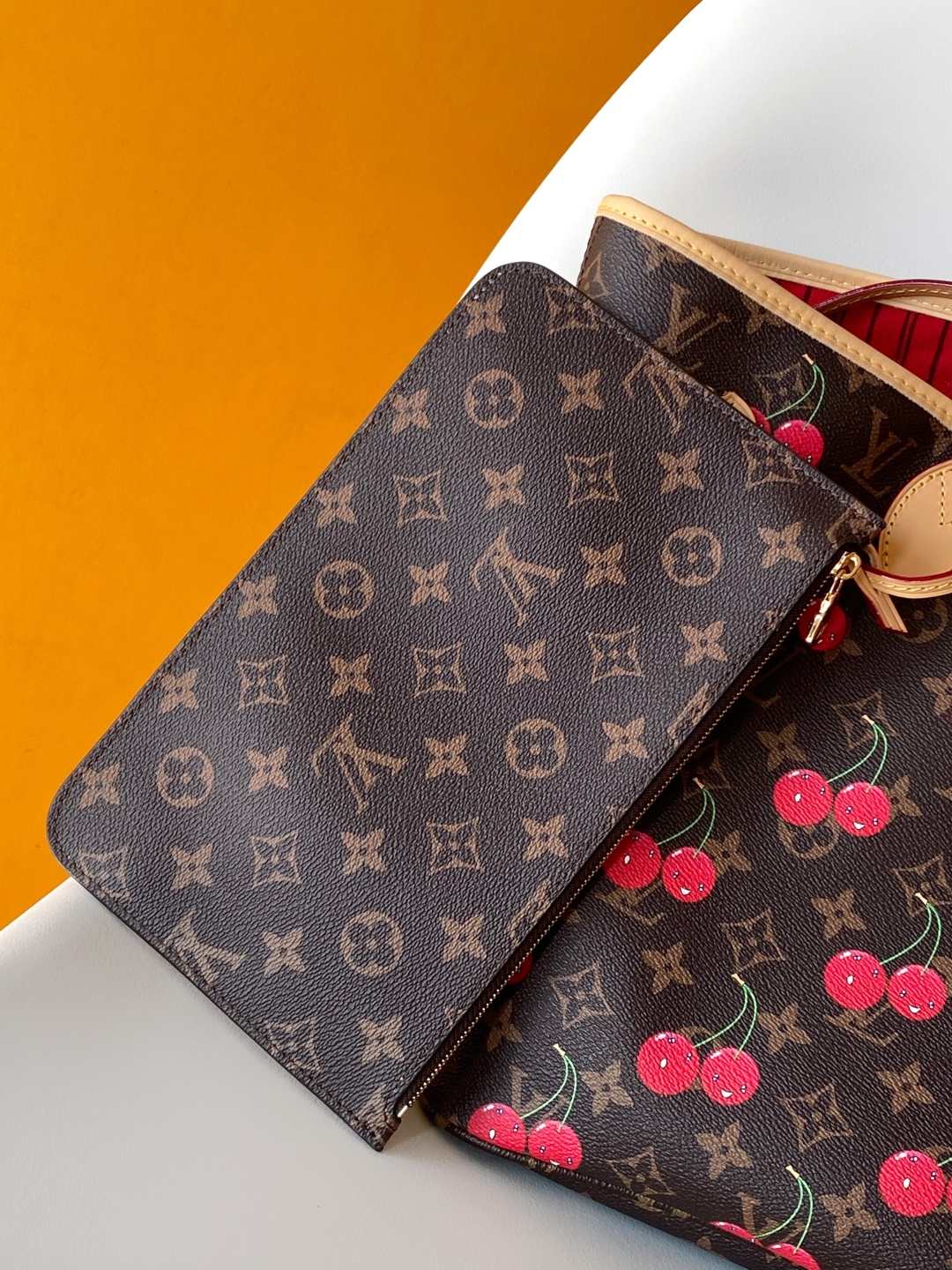 Louis Vuitton Neverfull MM Monogram Cherry Tote Bag - Image 5
