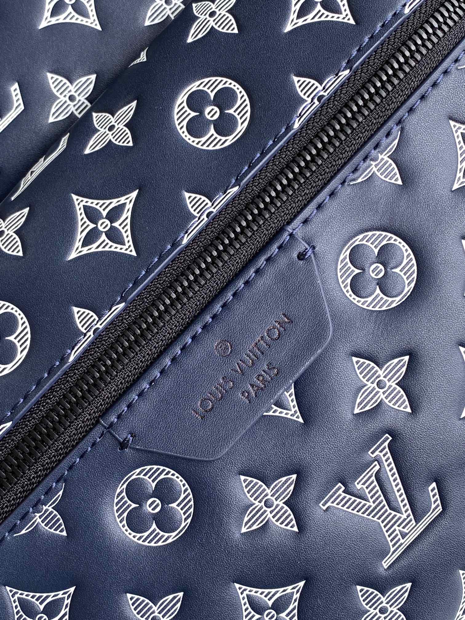 Louis Vuitton Discovery Backpack in Monogram Shadow Leather - Image 5