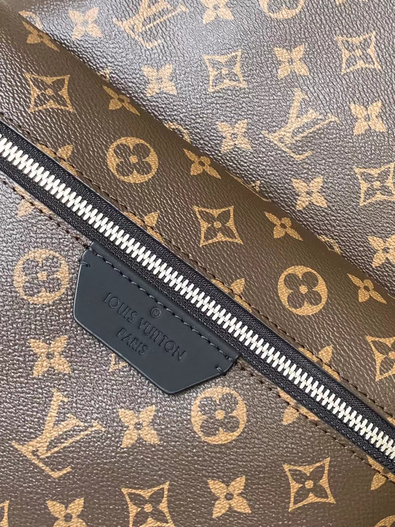 Louis Vuitton Discovery Small Backpack in Damier Graphite Canvas - Image 5