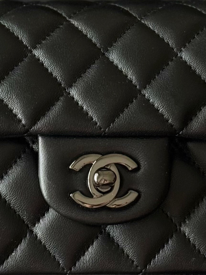 Chanel 21K Mini Classic Flap Bag with Handle AS2431 - Image 5