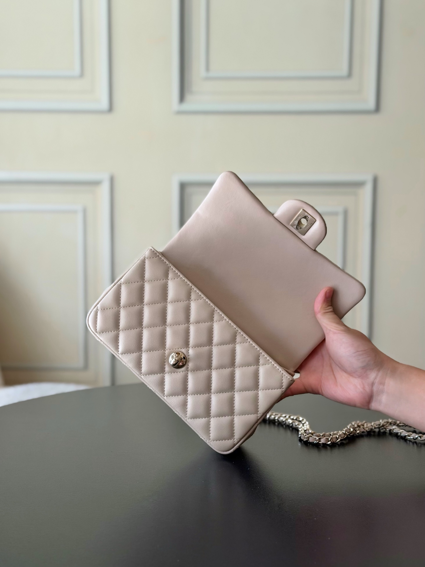 Chanel 21K Mini Classic Flap Bag with Top Handle AS2431 - Image 5