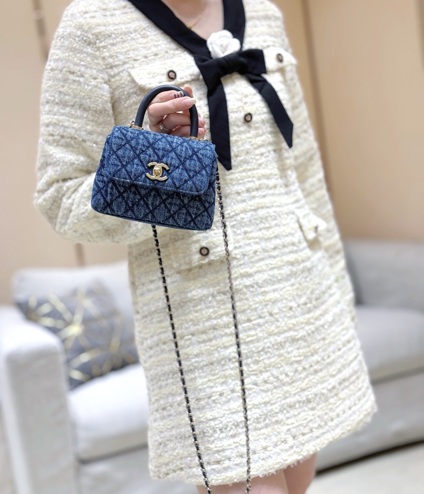 Chanel 26P Mini Coco Handle Denim Bag - Image 5