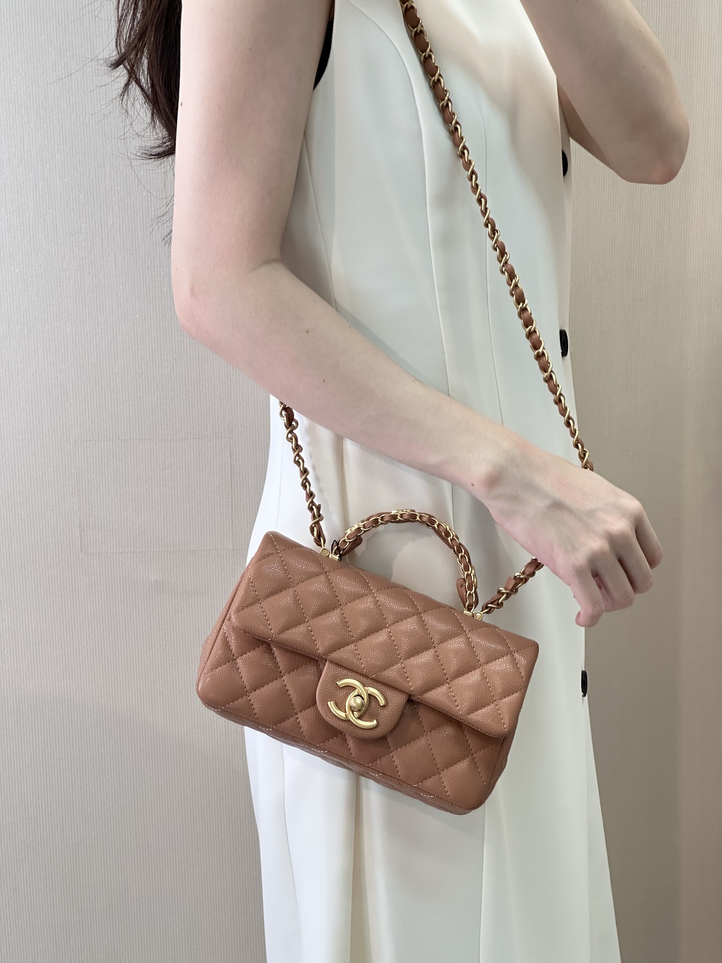 Chanel 24B Lambskin Mini Flap Bag - Image 5