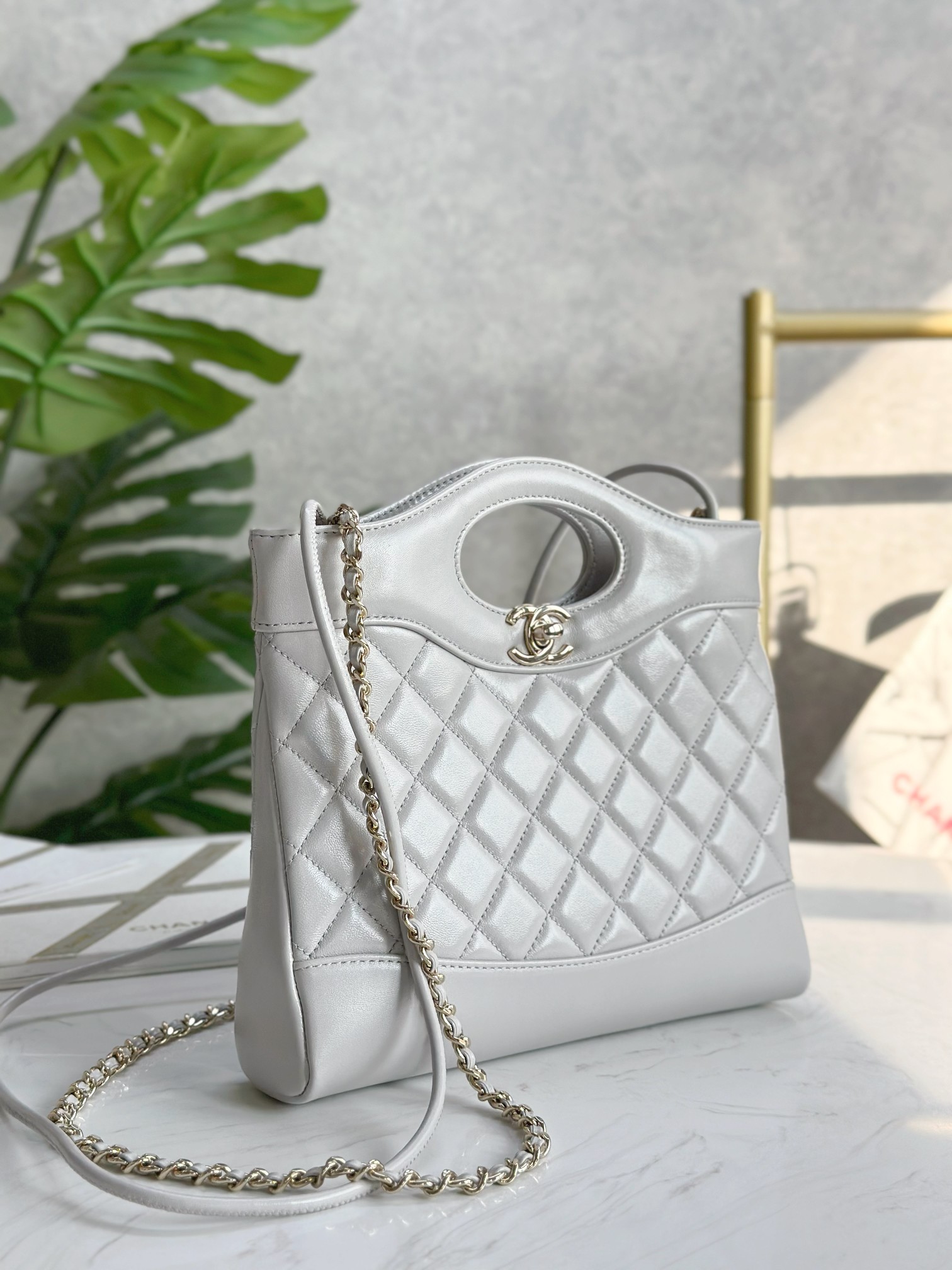 Chanel 31 Mini Bag in Lambskin - Image 5