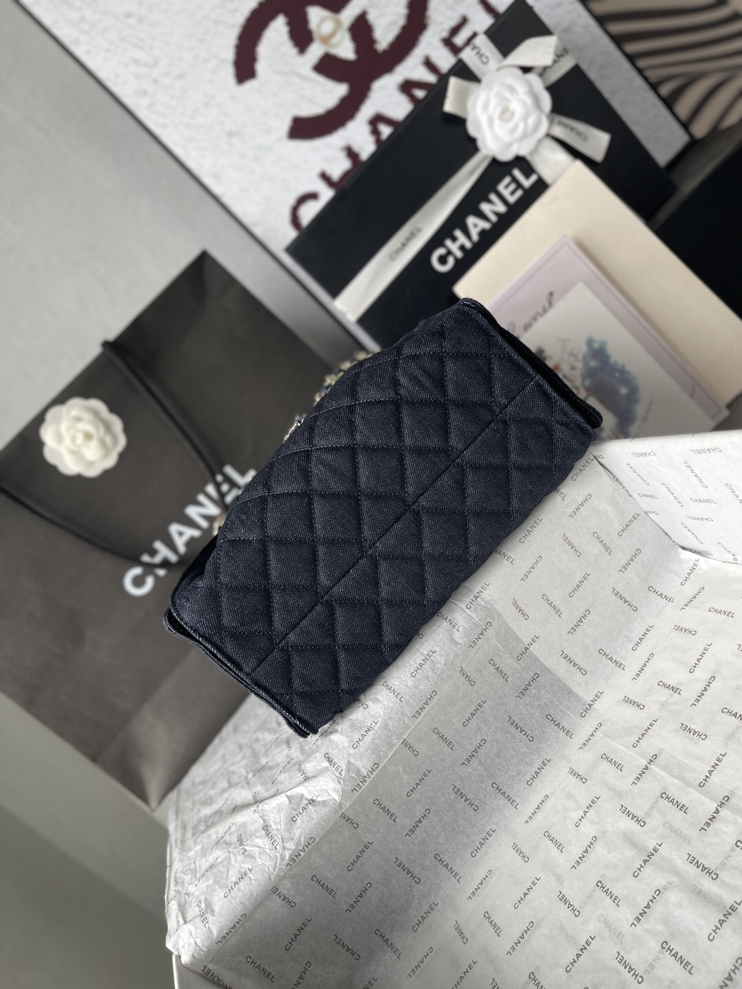 Chanel Quilted Dark Navy Denim Hobo Shoulder Bag - Image 5