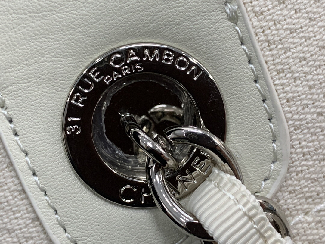 Chanel Denim Canvas Tote Bag - Image 5