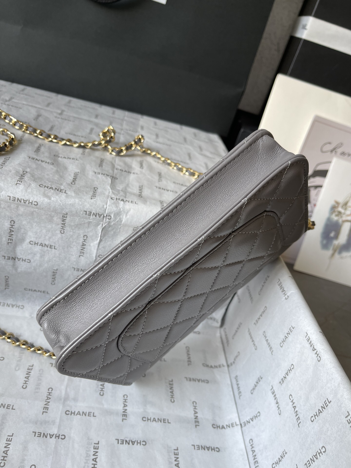 Chanel WOC Lambskin Chain Crossbody Bag - Image 5