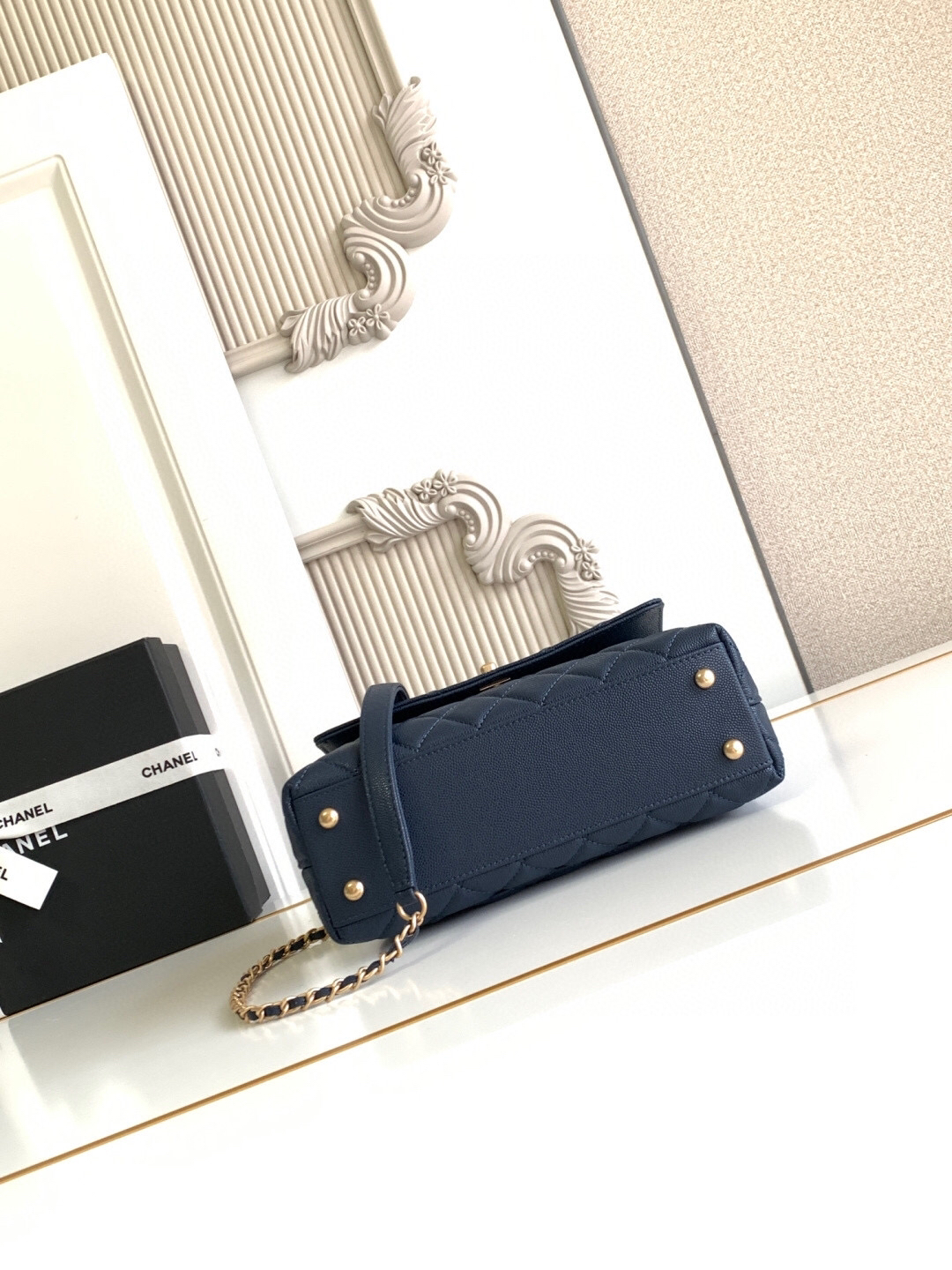 Chanel Coco Handle Classic Top-Handle Handbag - Image 5