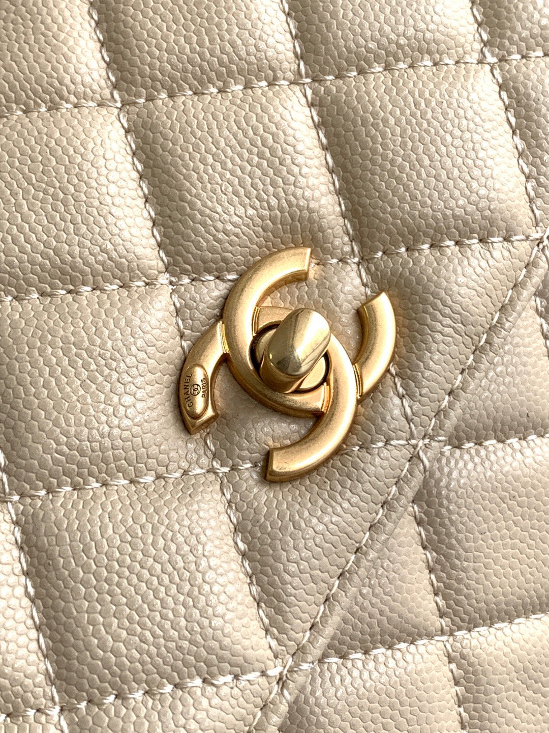Chanel Coco Handle Top-Handle Handbag - Image 5