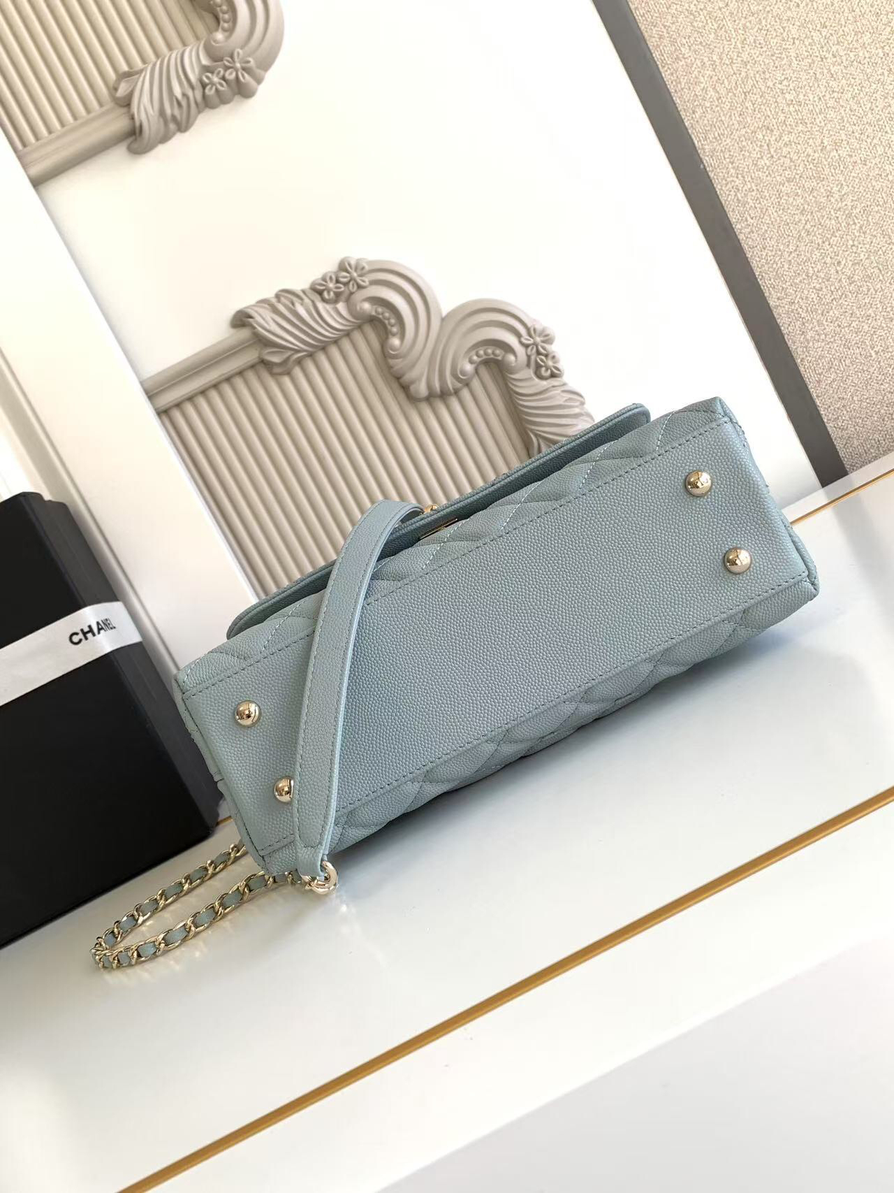 Chanel Coco Handle Classic Handbag - Image 5