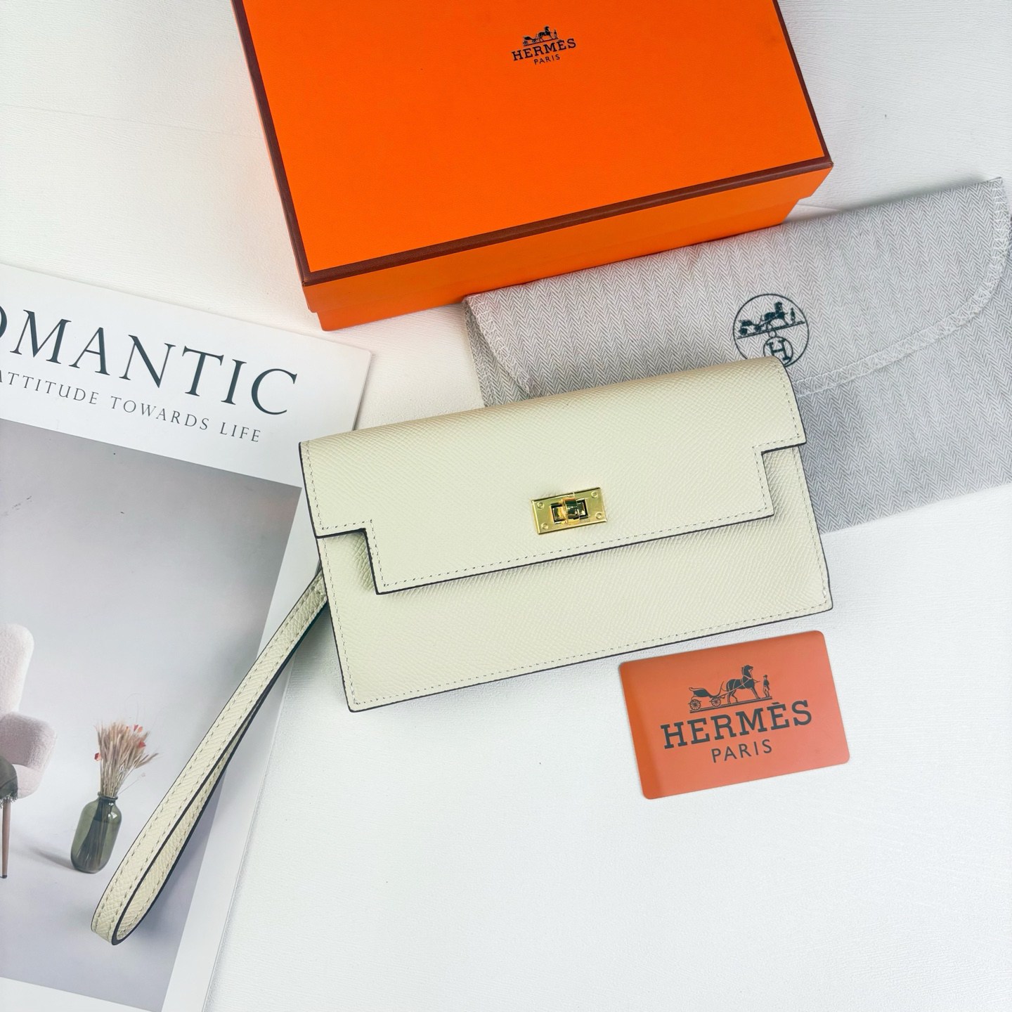 Hermès Kelly Long Wallet in Calfskin - Image 5