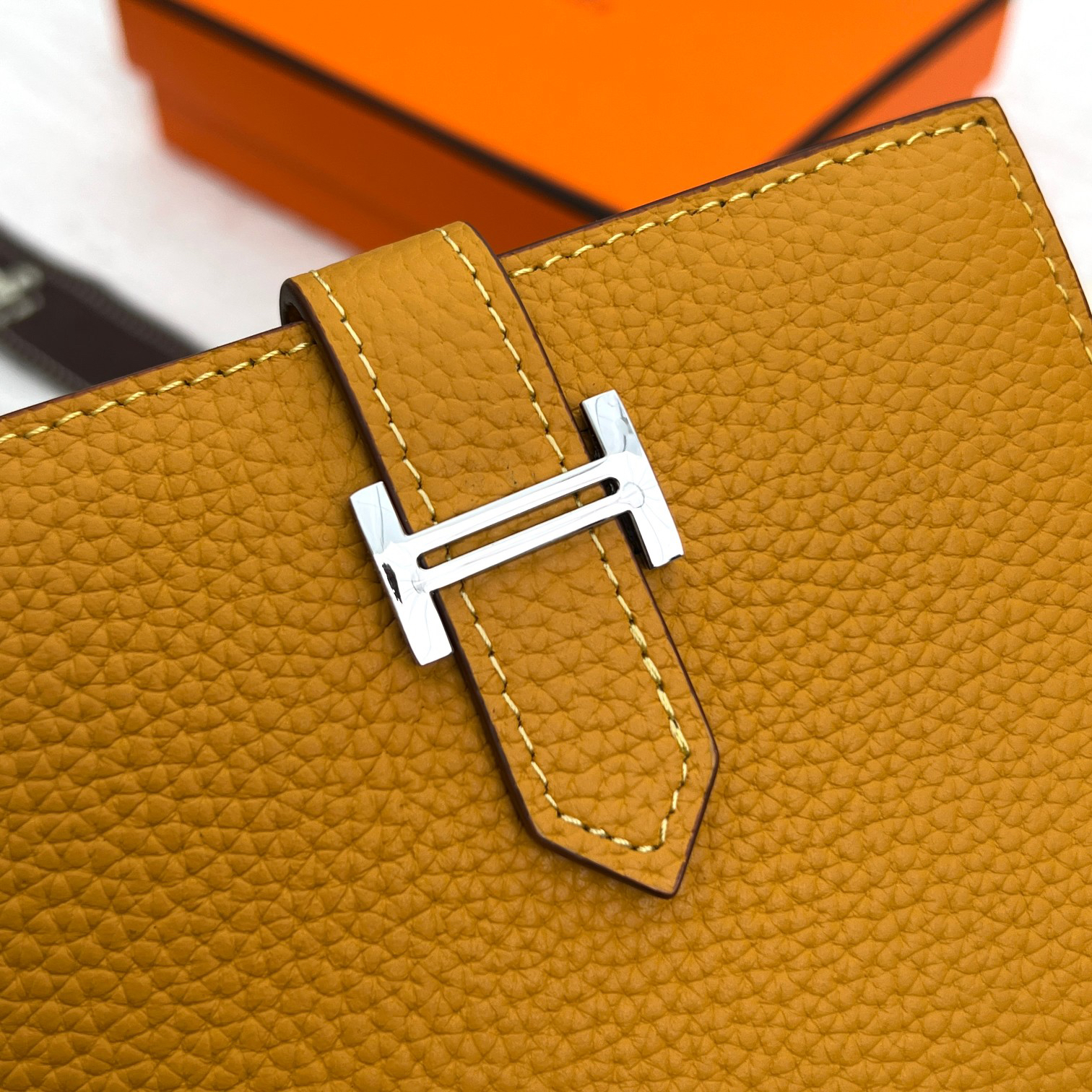 Hermès Constance Leather Crossbody Bag - Image 5