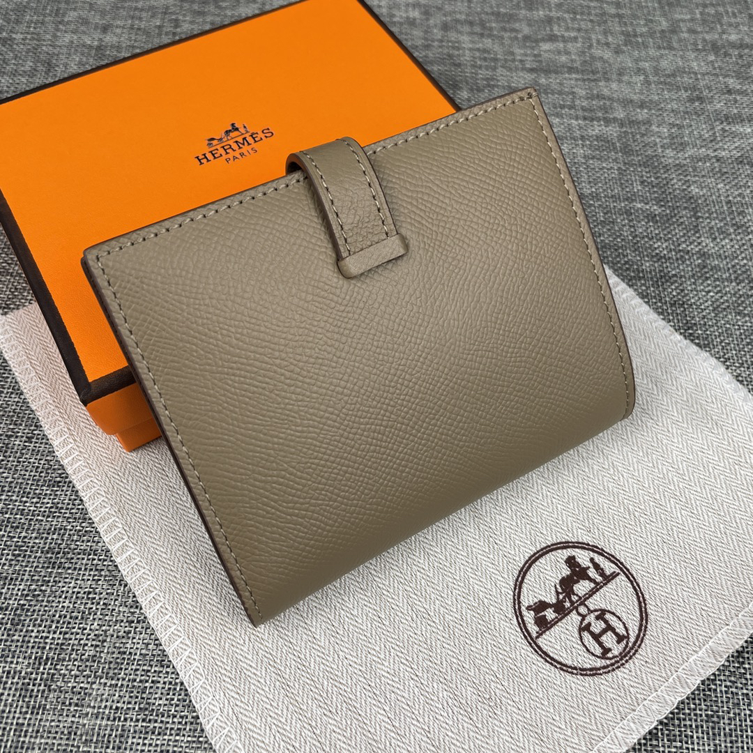 Hermes Solid Color Vertical Leather Wallet - Image 5