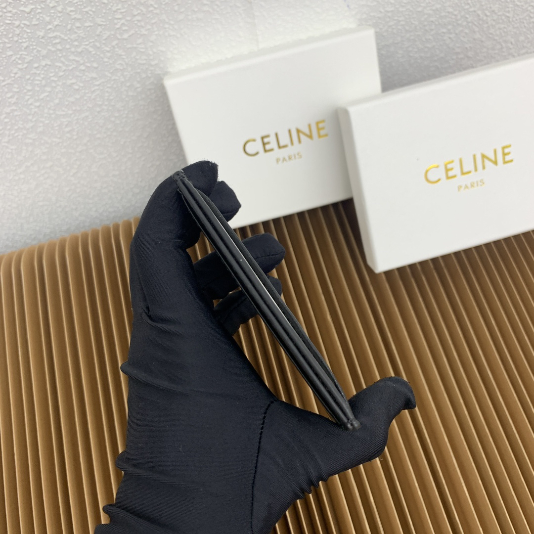 Celine Triomphe Smooth Lambskin Card Holder - Image 5