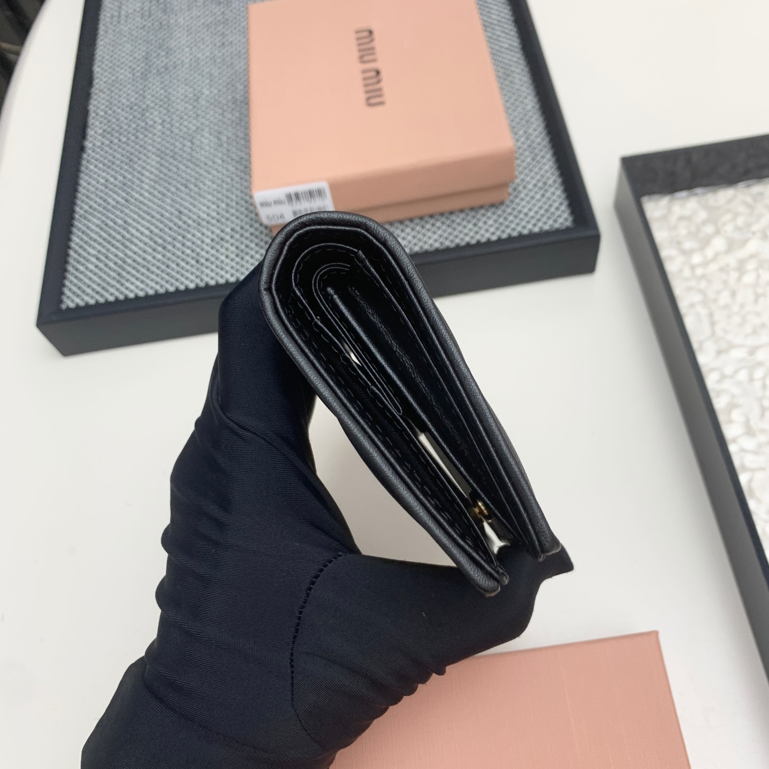 Miu Miu Leather Multifunction Wallet - Image 5