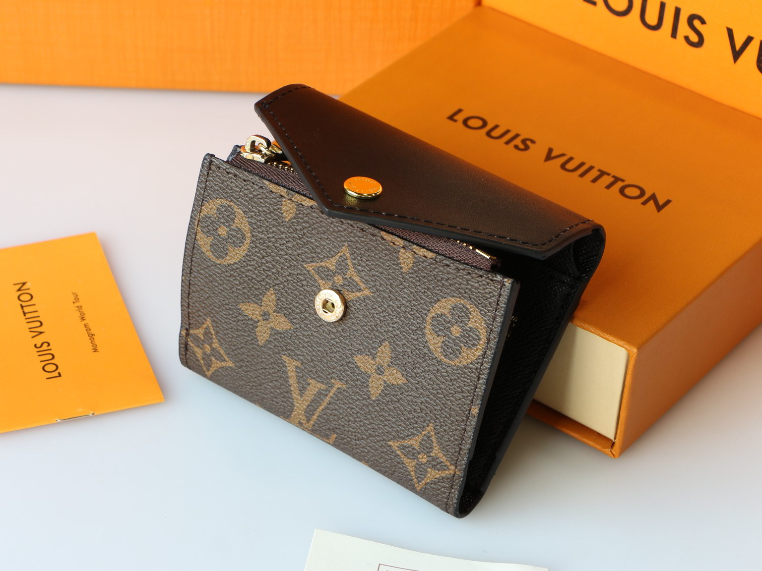 Louis Vuitton Zoe Wallet M62933 - Image 5