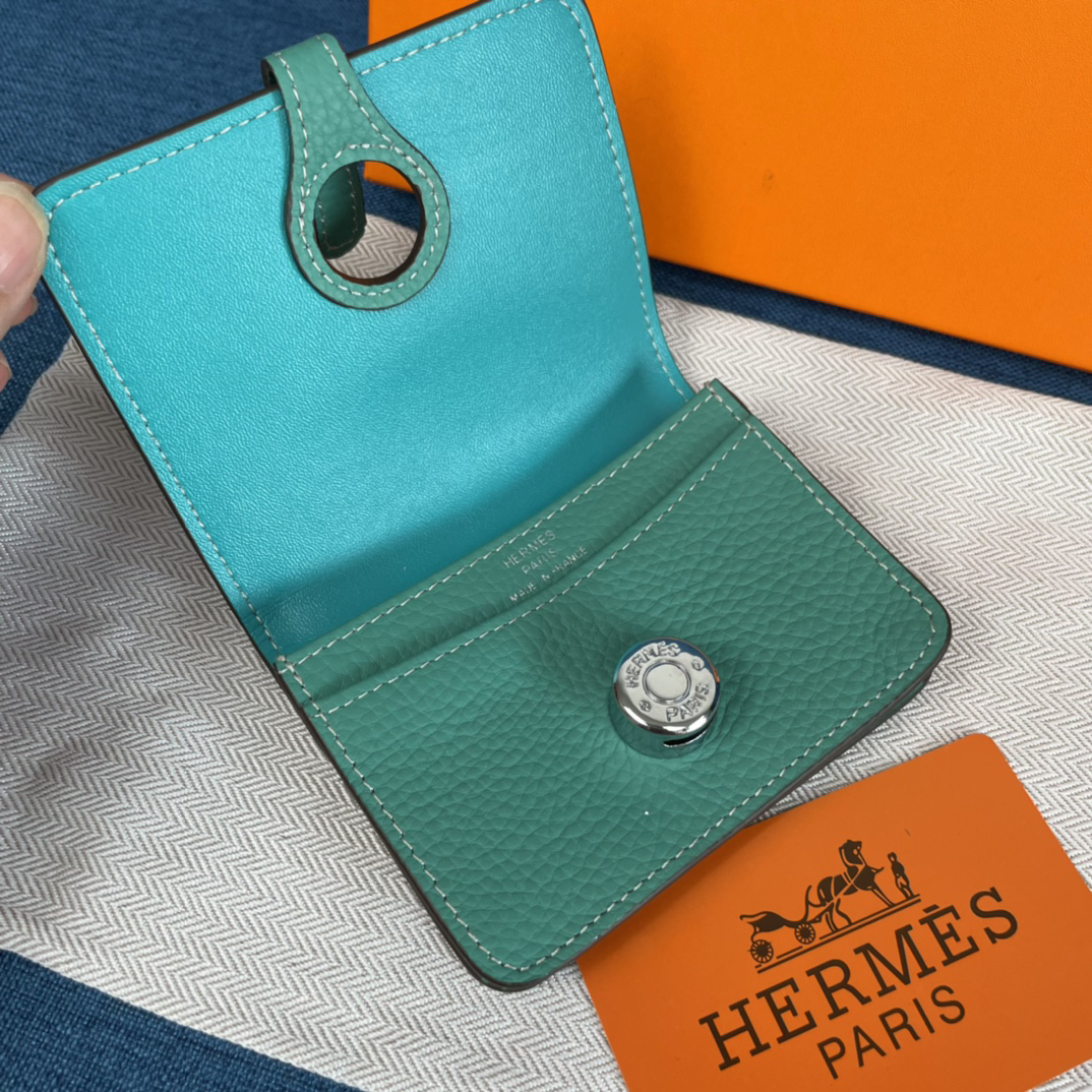 Hermès Togo Leather Card Holder - Image 5