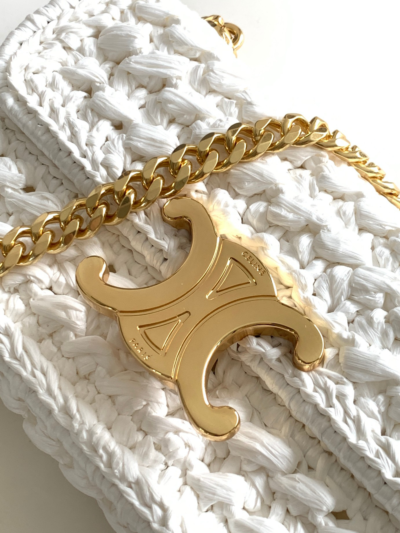 Celine Soleil Limited-Edition Woven Raffia Chain Shoulder Bag - Image 5