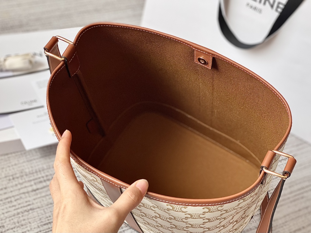 Celine Vintage Monogram Bucket Bag - Image 5
