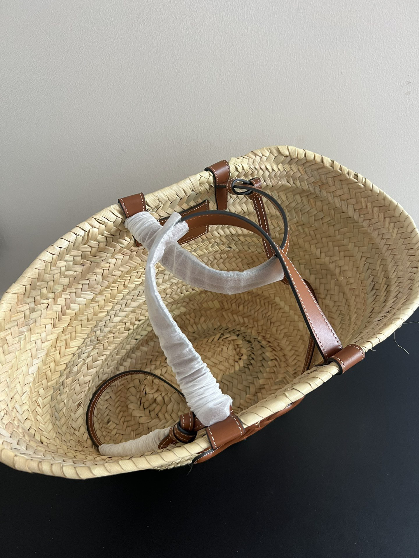 Celine Classic Woven Raffia and Cowhide Basket Tote - Image 5