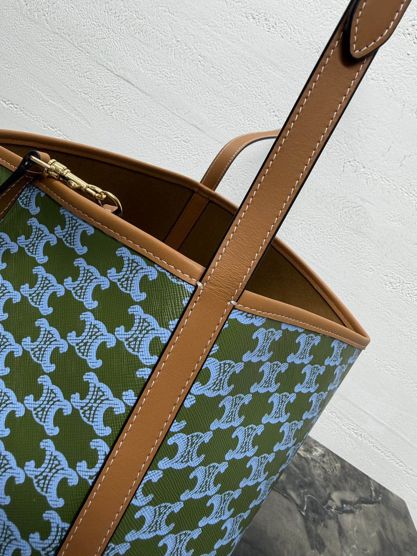 Celine Soft Shoulder Logo Print Handbag - Image 5
