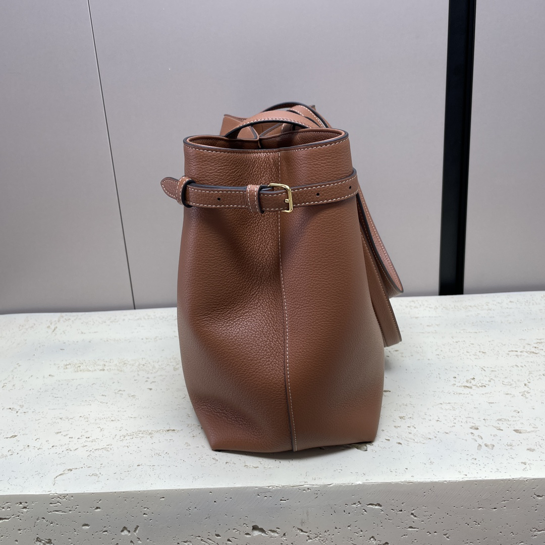 Cabas Anaïs Grainy Leather Handbag - Image 5