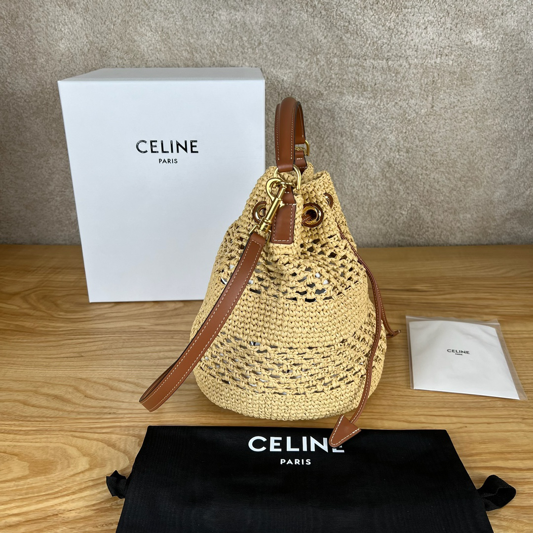 CLARA Classic Plant-Based Material and Cowhide Leather Handbag - Image 5