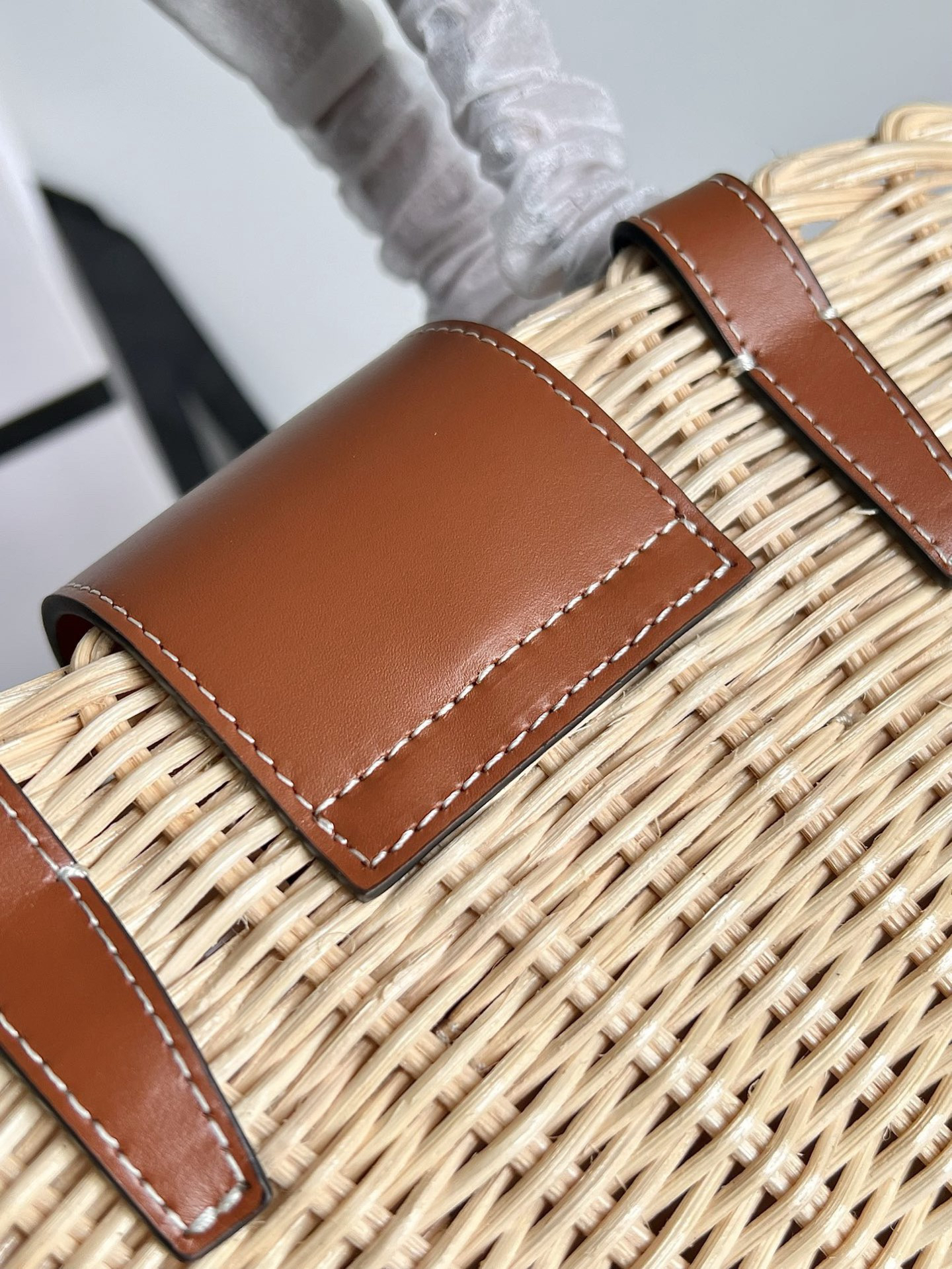 TEEN COUFFIN Woven Rattan Handbag - Image 5