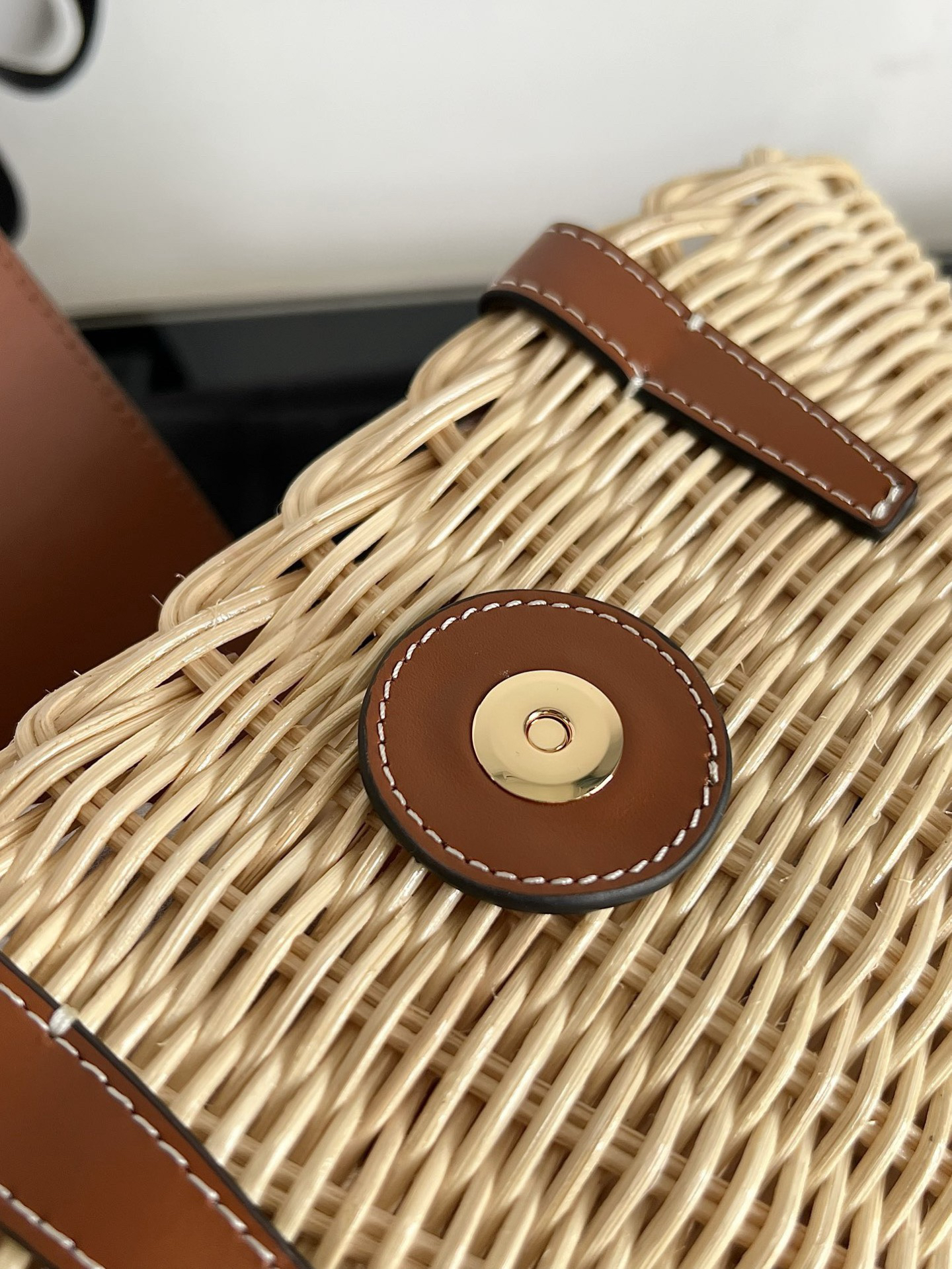 TEEN COUFFIN Woven Basket Handbag - Image 5