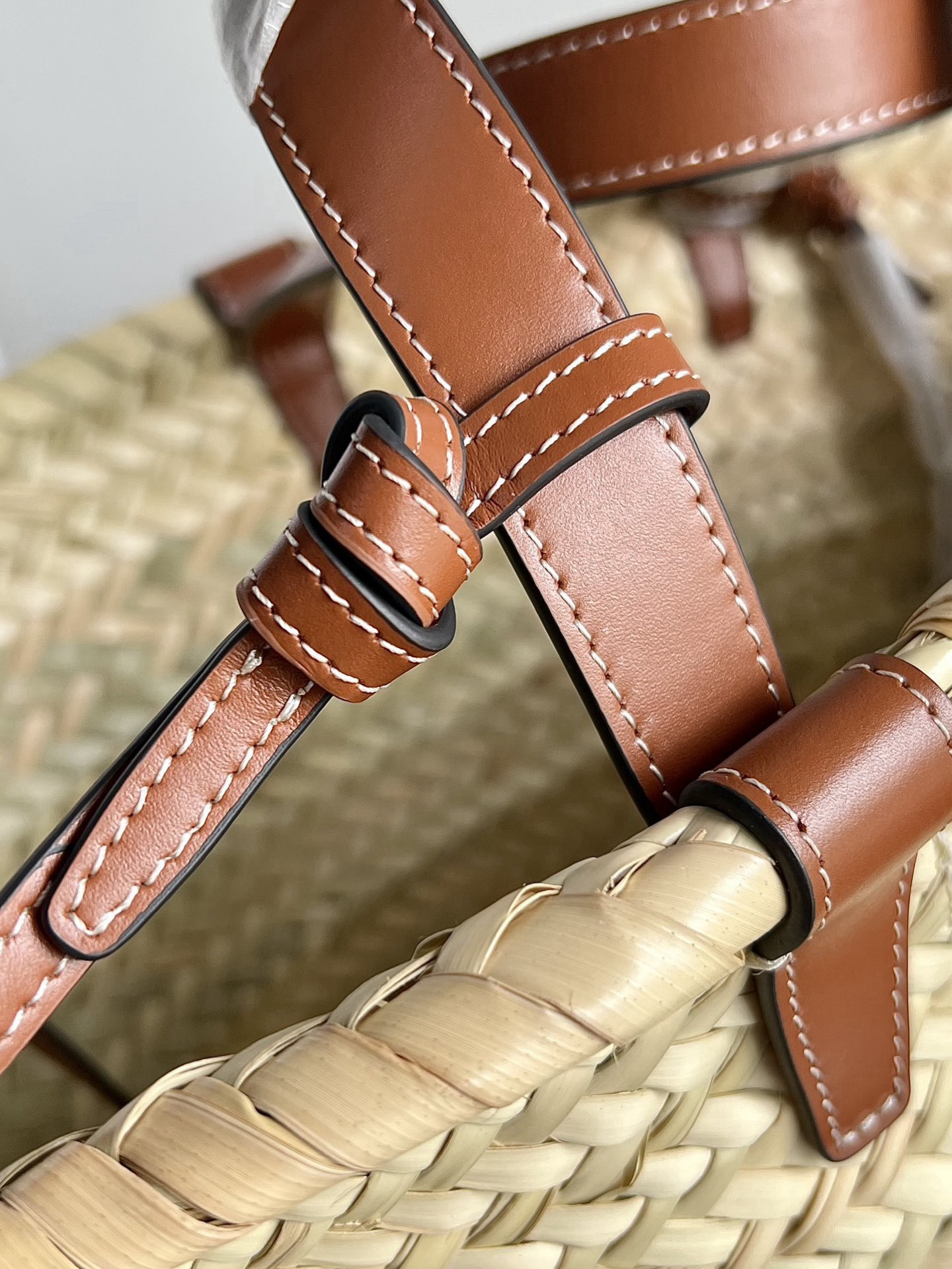 Celine Classic Palm Leaf and Cowhide Woven Basket Handbag - Image 6