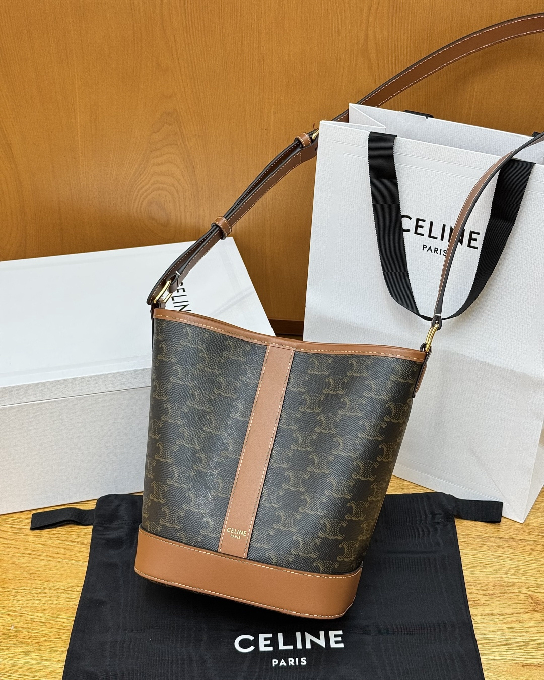Celine Triomphe Small Bucket Shoulder Crossbody Bag - Image 6