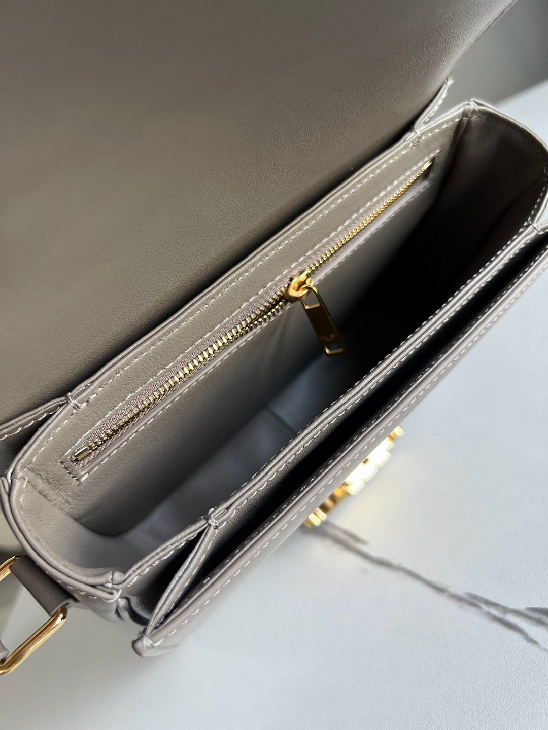 TRIOME Teen Turn-Lock Leather Crossbody Bag - Image 6