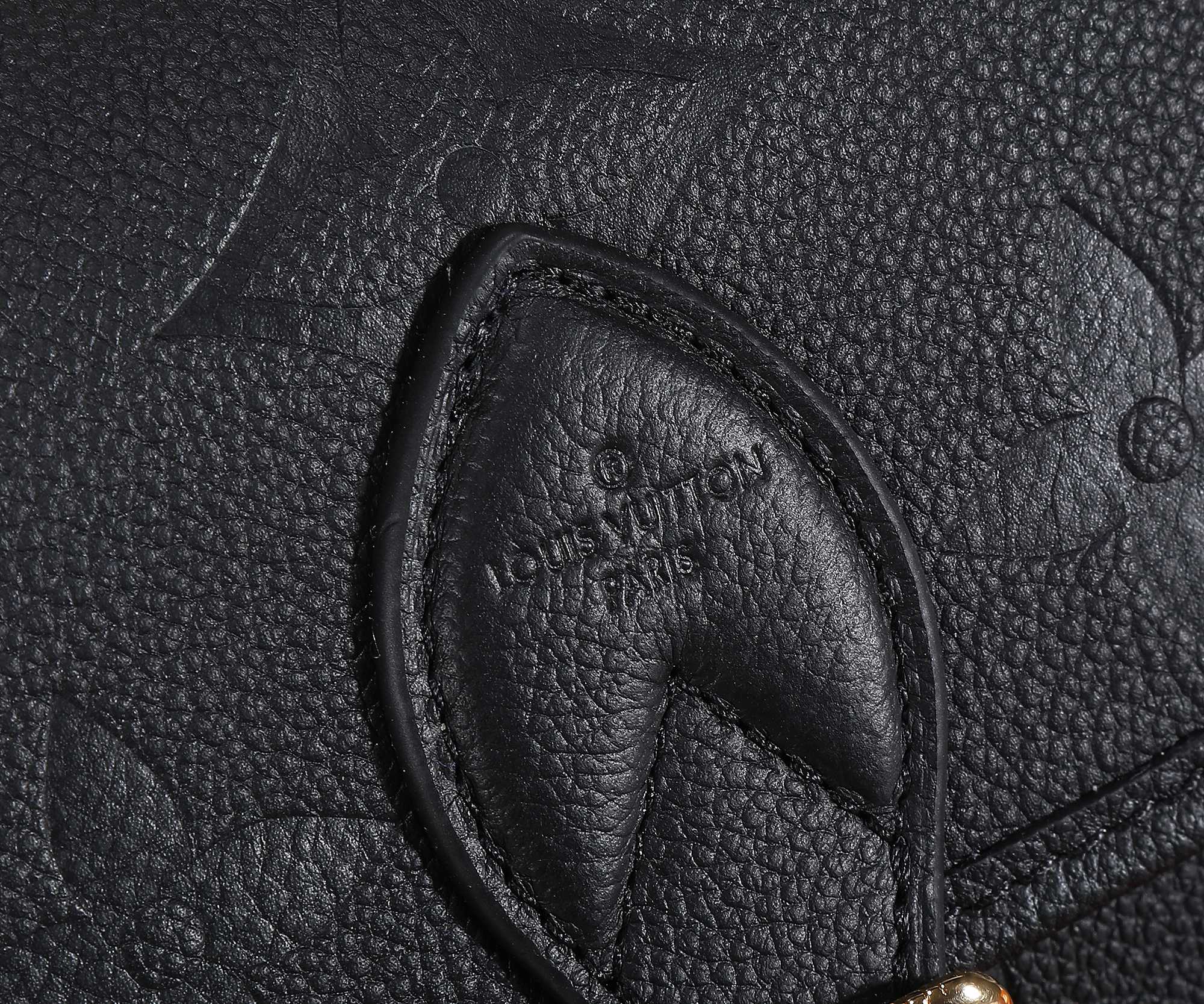 Louis Vuitton Diane Monogram Empreinte Leather Shoulder Bag M46386 - Image 6