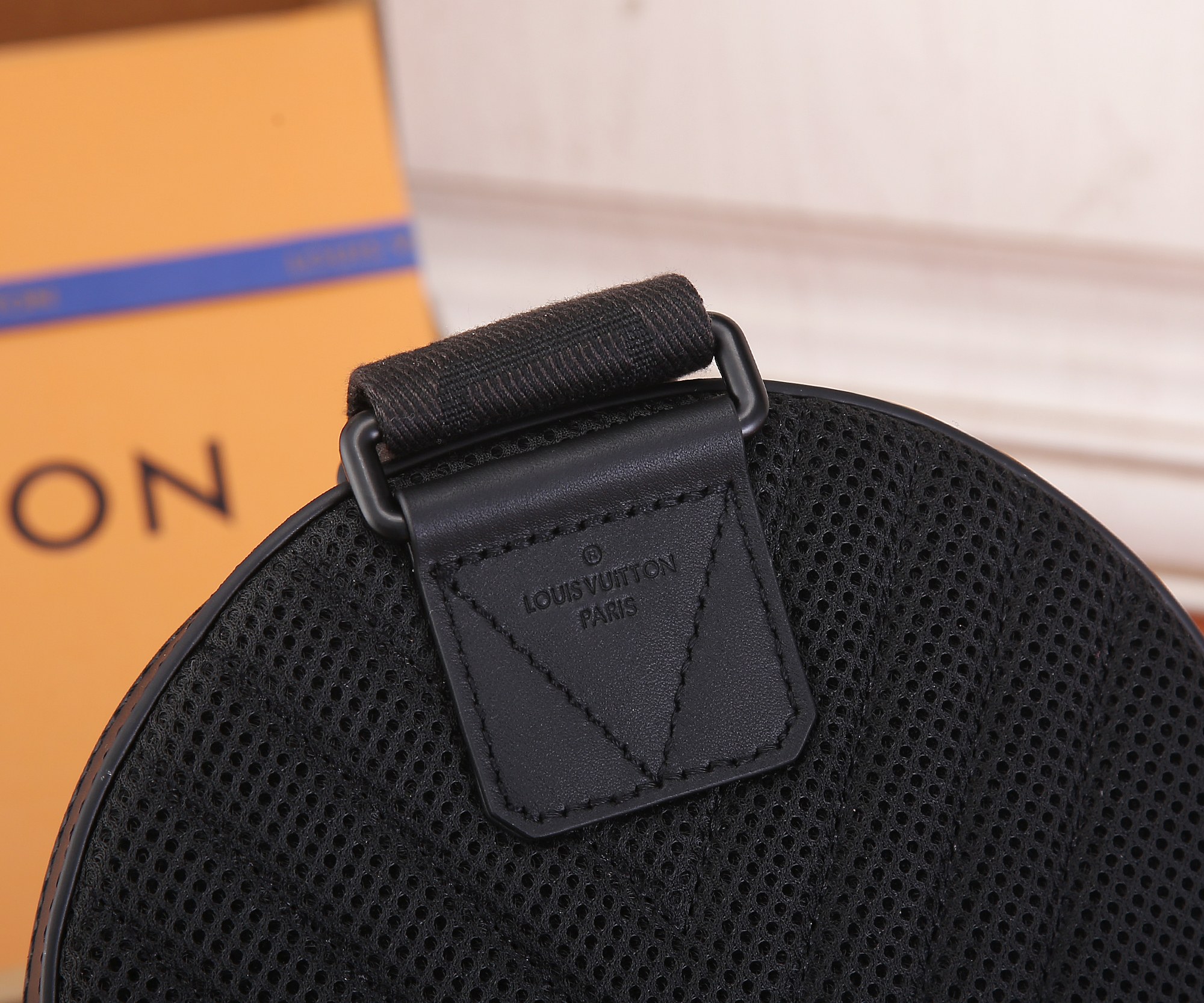 Pilot Shoulder Bag - Image 6