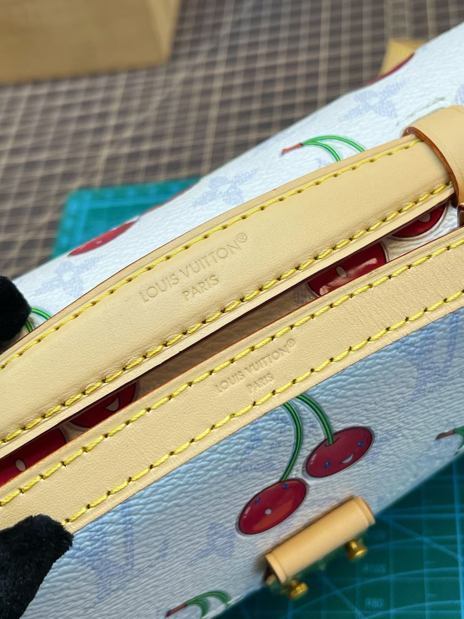 Louis Vuitton Pochette Métis East West Monogram Cherry Shoulder Bag - Image 6